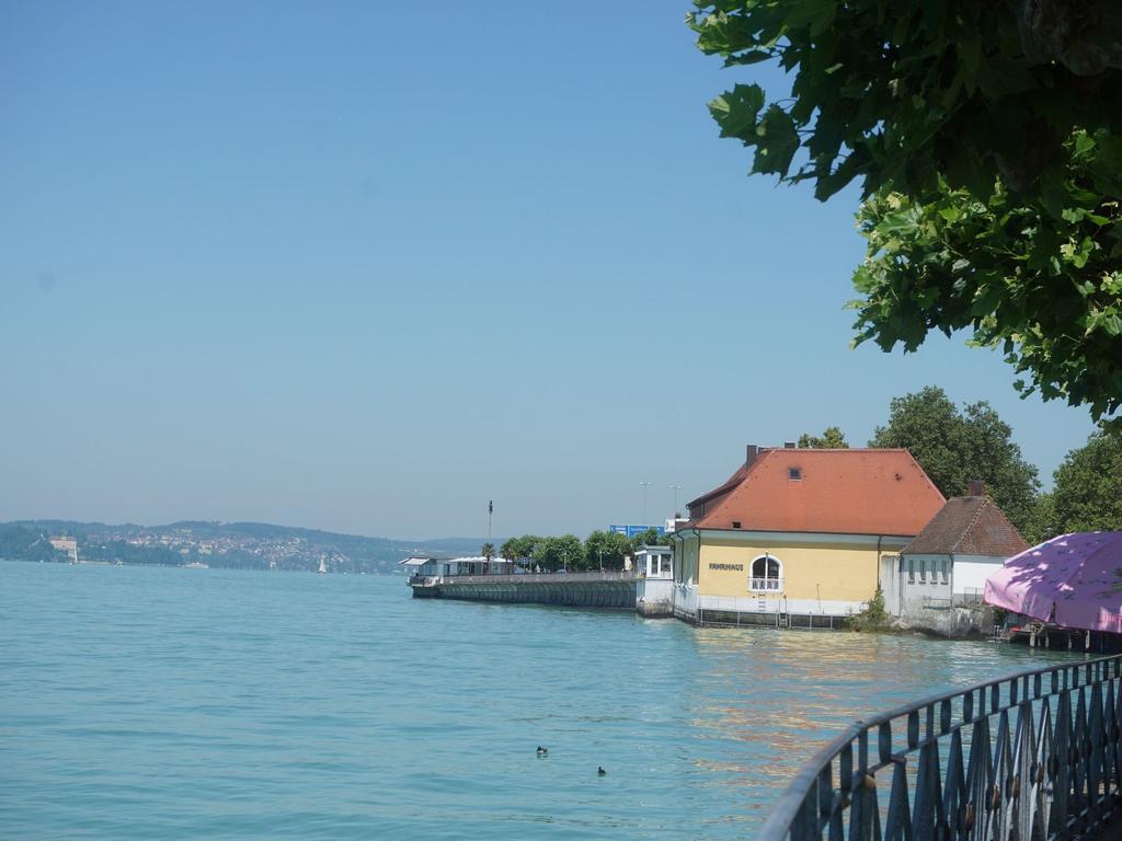Pension Ins Fischernetz - Maentele Hotel Meersburg Ngoại thất bức ảnh