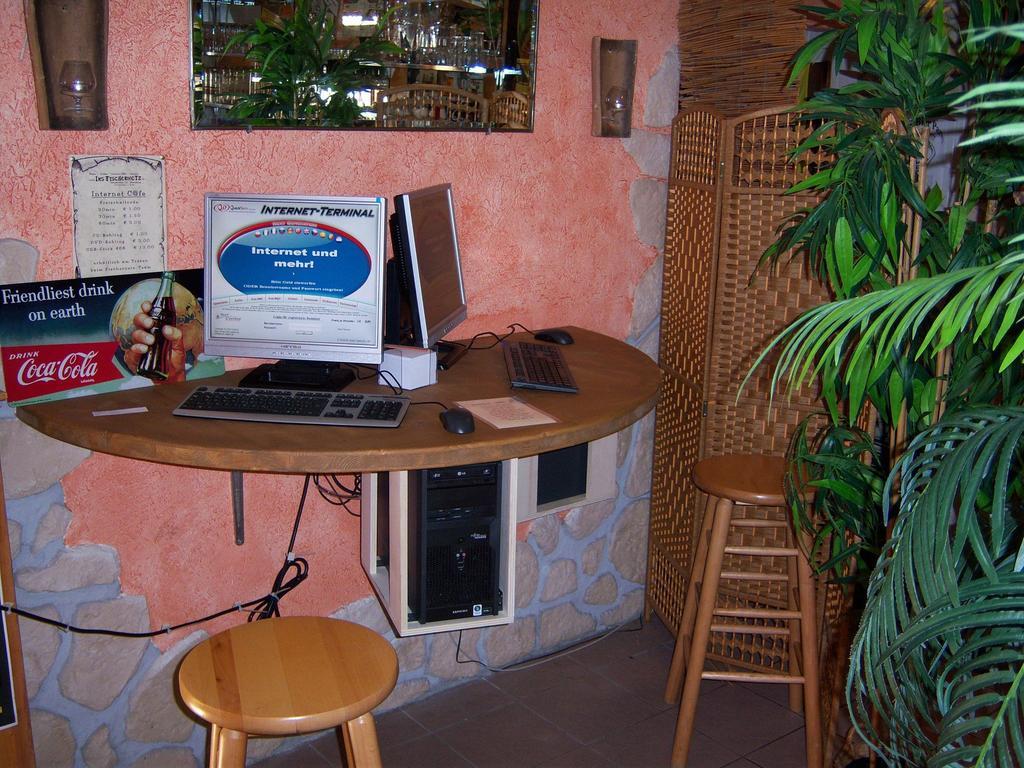Pension Ins Fischernetz - Maentele Hotel Meersburg Ngoại thất bức ảnh